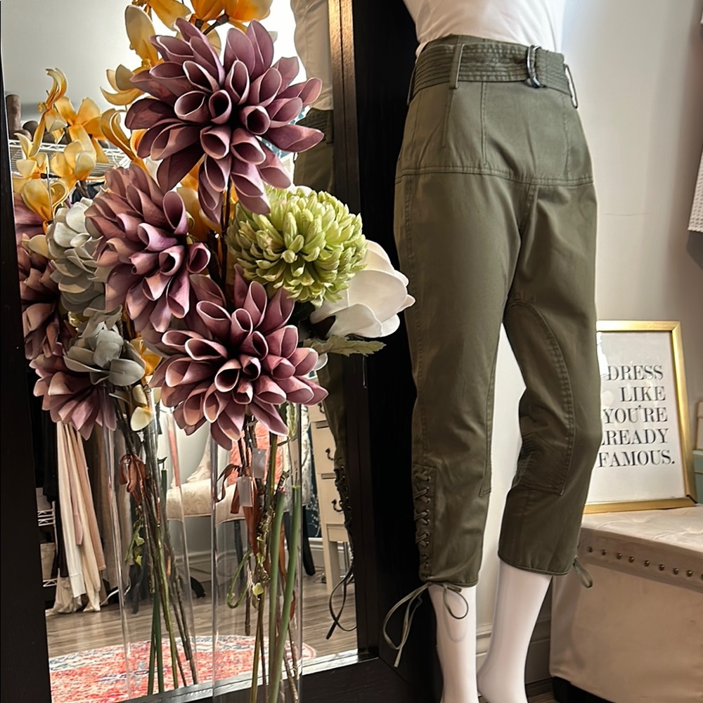 Marissa Webb  women’s Green Cargo Pants Tailored Casual Style, in size M